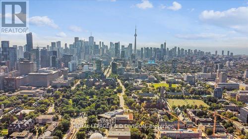 2805 - 200 Cumberland Street, Toronto, ON - Outdoor With View