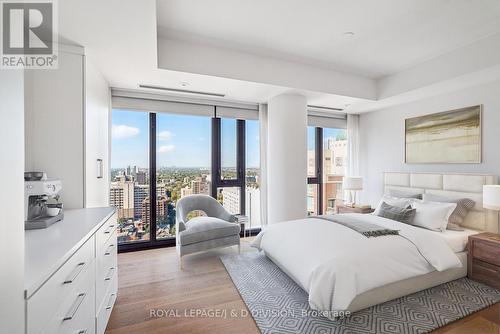 2805 - 200 Cumberland Street, Toronto, ON - Indoor Photo Showing Bedroom