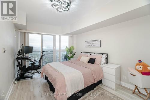 #3806 - 60 Absolute Avenue, Mississauga, ON - Indoor Photo Showing Bedroom