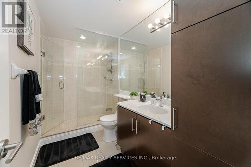 #3806 - 60 Absolute Avenue, Mississauga, ON - Indoor Photo Showing Bathroom