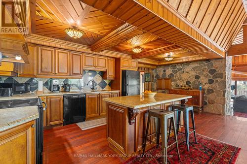 1663 Horseshoe Lake Road, Minden Hills, ON - Indoor Photo Showing Kitchen