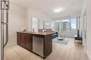 1301 - 88 Broadway Avenue, Toronto, ON  - Indoor Photo Showing Kitchen 