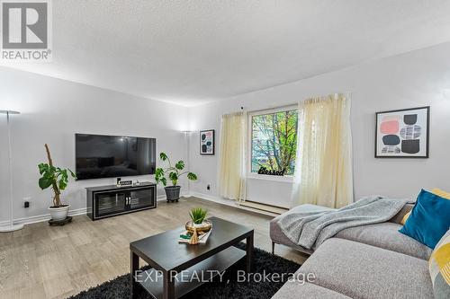 69 - 1945 Denmar Road, Pickering, ON - Indoor Photo Showing Living Room