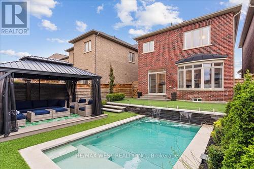 130 Mactier Drive, Vaughan, ON - Outdoor With In Ground Pool With Exterior