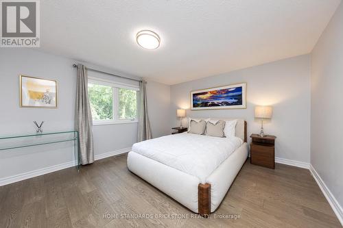 170 Greenbelt Crescent, Richmond Hill, ON - Indoor Photo Showing Bedroom