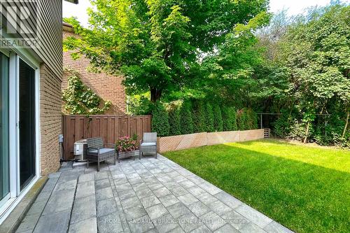 170 Greenbelt Crescent, Richmond Hill, ON - Outdoor