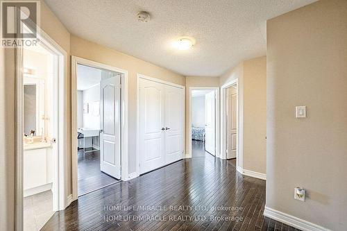 166 Shephard Avenue, New Tecumseth, ON - Indoor Photo Showing Other Room