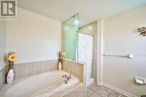 166 Shephard Avenue, New Tecumseth, ON - Indoor Photo Showing Bathroom