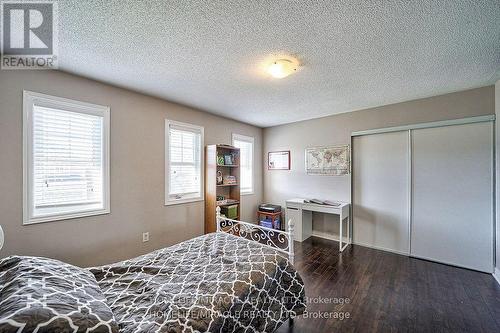 166 Shephard Avenue, New Tecumseth, ON - Indoor Photo Showing Bedroom