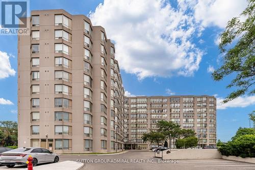 803 - 309 Major Mackenzie Drive E, Richmond Hill, ON - Outdoor With Facade