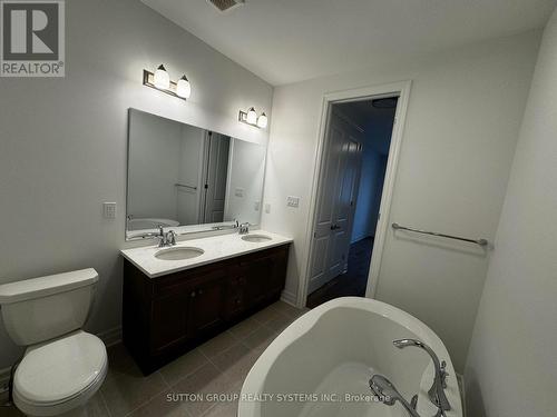 1232 Wheat Boom Drive, Oakville, ON - Indoor Photo Showing Bathroom