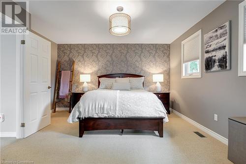 3099 Shannon Crescent, Oakville, ON - Indoor Photo Showing Bedroom