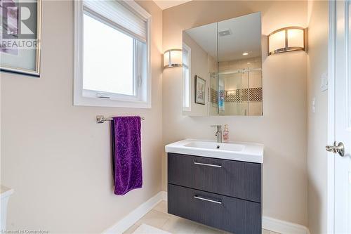 3099 Shannon Crescent, Oakville, ON - Indoor Photo Showing Bathroom