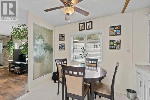 6751 51 Street Ne, Salmon Arm, BC - Indoor Photo Showing Dining Room