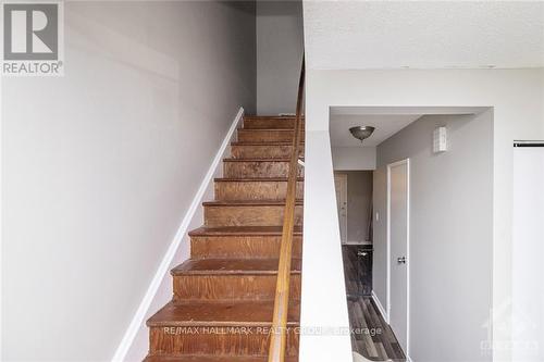 4836 Hendon Way, Ottawa, ON - Indoor Photo Showing Other Room