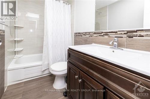 4836 Hendon Way, Ottawa, ON - Indoor Photo Showing Bathroom