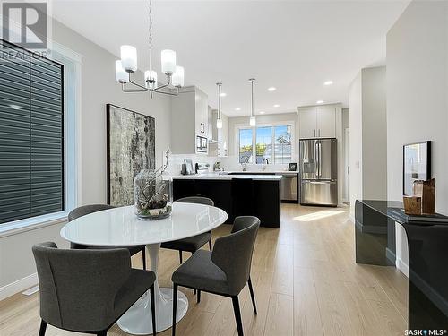 1112 9Th Street E, Saskatoon, SK - Indoor Photo Showing Dining Room