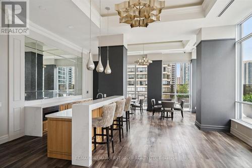 2209 - 36 Elm Drive, Mississauga, ON - Indoor Photo Showing Dining Room