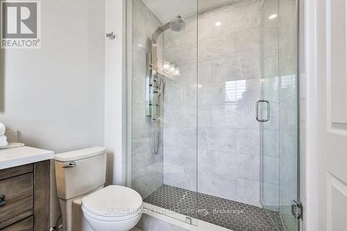 598 Gladwyne Court, Mississauga, ON - Indoor Photo Showing Bathroom