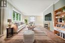 102 Cornelius Parkway, Toronto, ON  - Indoor Photo Showing Living Room 