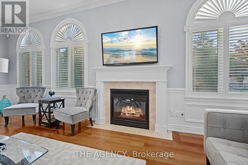 154 Foxridge Drive, Hamilton, ON - Indoor Photo Showing Living Room With Fireplace