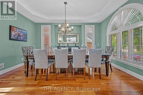 154 Foxridge Drive, Hamilton, ON - Indoor Photo Showing Dining Room