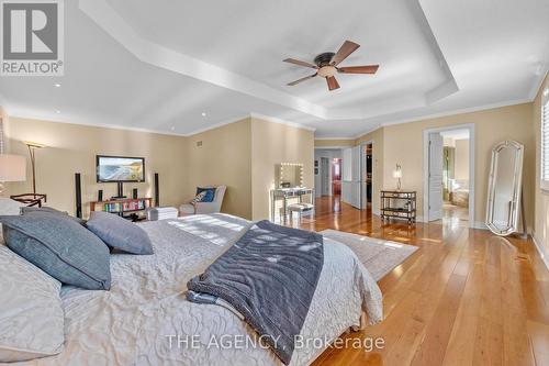 154 Foxridge Drive, Hamilton, ON - Indoor Photo Showing Bedroom