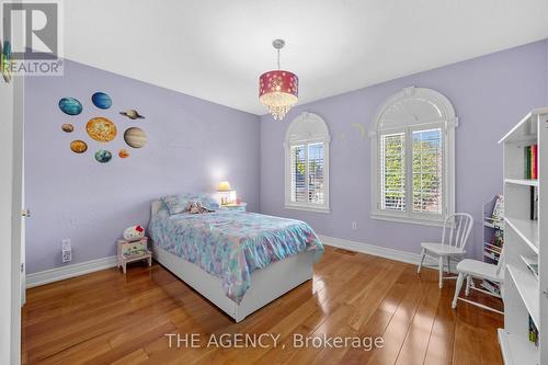 154 Foxridge Drive, Hamilton, ON - Indoor Photo Showing Bedroom