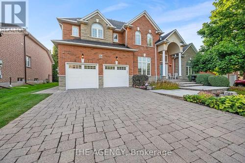 154 Foxridge Drive, Hamilton, ON - Outdoor With Facade