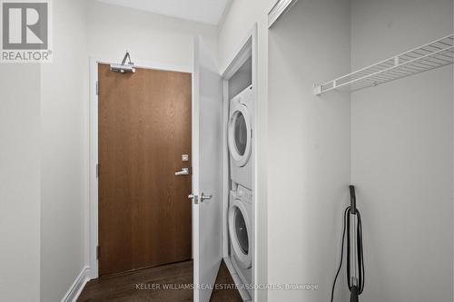 1208 - 365 Prince Of Wales Drive, Mississauga, ON - Indoor Photo Showing Laundry Room