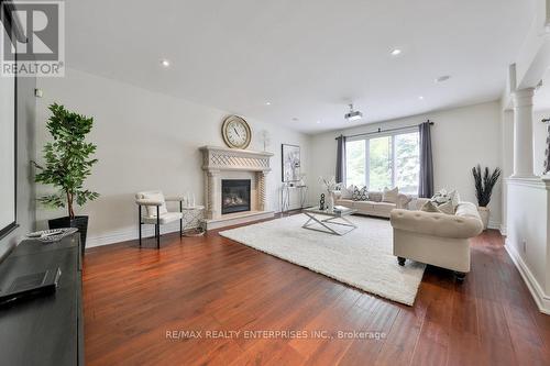 585 Hancock Way, Mississauga, ON - Indoor Photo Showing Living Room With Fireplace