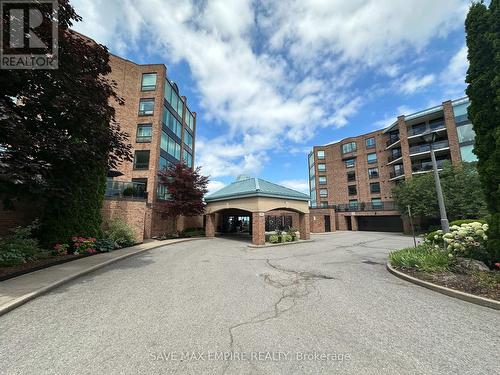 2402 - 701 Geneva Street, St. Catharines, ON - Outdoor With Facade