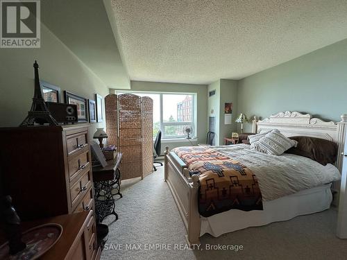 2402 - 701 Geneva Street, St. Catharines, ON - Indoor Photo Showing Bedroom