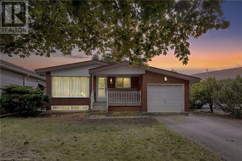 38 Dubarry Boulevard, Hamilton, ON - Outdoor