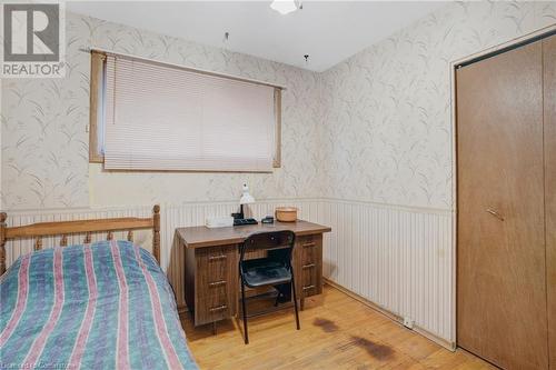 38 Dubarry Boulevard, Hamilton, ON - Indoor Photo Showing Bedroom