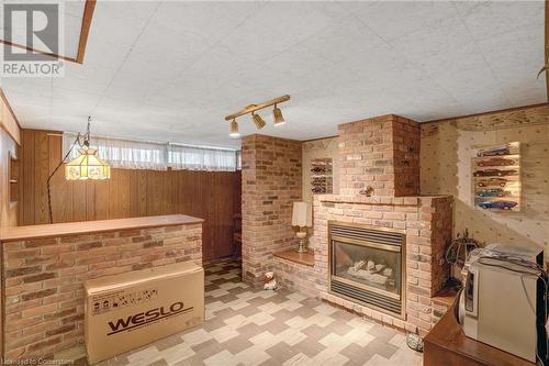 38 Dubarry Boulevard, Hamilton, ON - Indoor With Fireplace