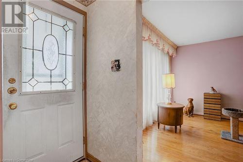 38 Dubarry Boulevard, Hamilton, ON - Indoor Photo Showing Other Room