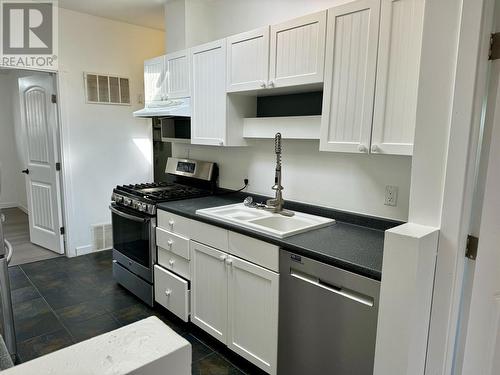 456 Gillett Street, Prince George, BC - Indoor Photo Showing Kitchen With Double Sink