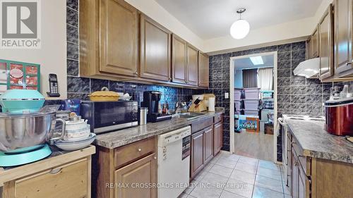 802 - 20 Gilder Drive, Toronto, ON - Indoor Photo Showing Kitchen With Double Sink