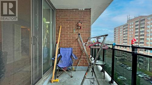 802 - 20 Gilder Drive, Toronto, ON - Outdoor With Exterior