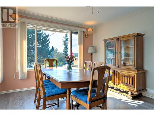 7697 Silver Star Road, Vernon, BC - Indoor Photo Showing Dining Room