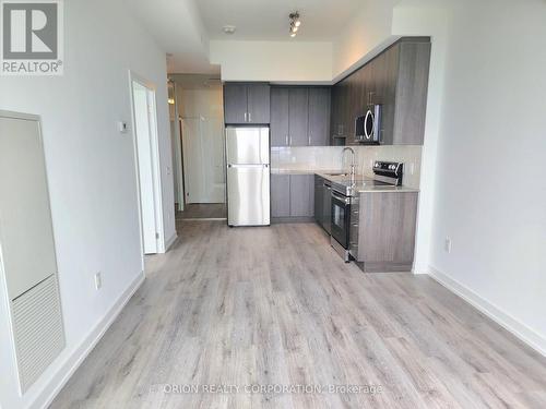 2603 - 1455 Celebration Drive, Pickering, ON - Indoor Photo Showing Kitchen