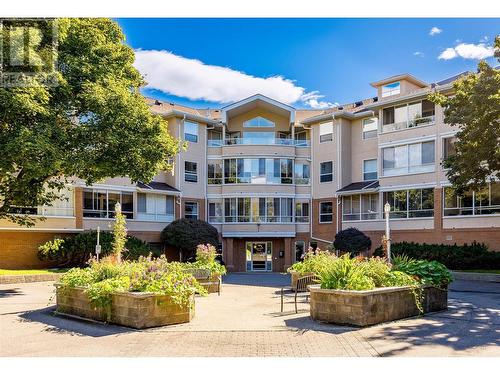 933 Harvey Avenue Unit# 309, Kelowna, BC - Outdoor With Facade