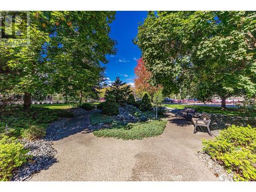 933 Harvey Avenue Unit# 309, Kelowna, BC - Outdoor