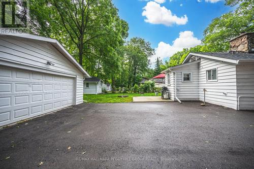 3923 Algonquin Avenue, Innisfil, ON - Outdoor With Exterior