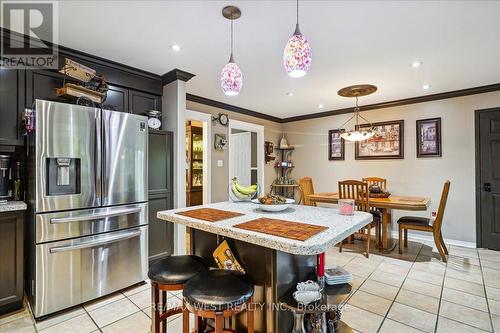 7 Archer Avenue, Bradford West Gwillimbury, ON - Indoor Photo Showing Dining Room