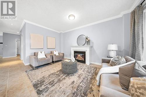 78 Balmoral Place, Barrie, ON - Indoor Photo Showing Living Room With Fireplace