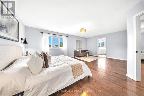 78 Balmoral Place, Barrie, ON - Indoor Photo Showing Bedroom