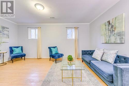 48 Camberley Crescent, Brampton, ON - Indoor Photo Showing Living Room