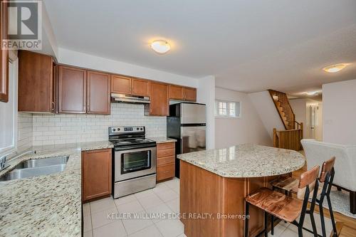 30 - 233 Duskywing Way, Oakville, ON - Indoor Photo Showing Kitchen With Double Sink